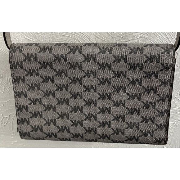 Michael Kors Jet Set Item Clutch MF Crossbody Light Gray - Picture 4 of 13